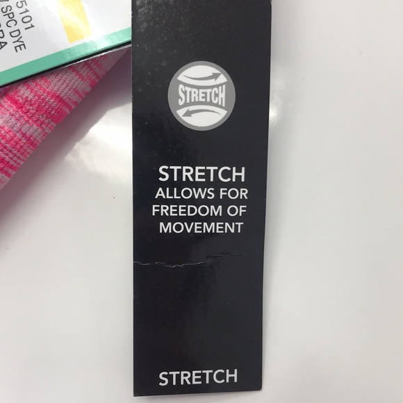 Pink Seamless Sports Bra - Picture 10 of 14